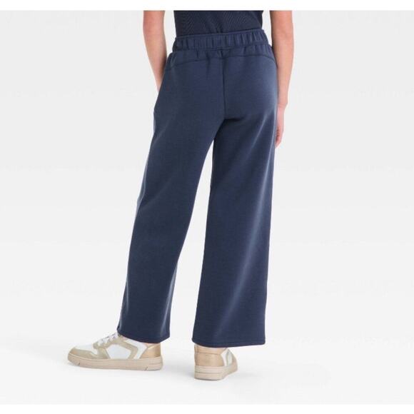 All in Motion Youth Active Pants - Navy Blue - Wide Leg - Draw String- NEW 10/12 - Picture 2 of 6